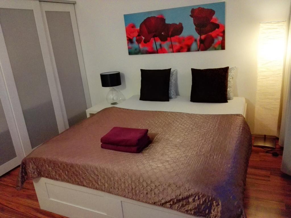 Golden Family Apartments Prague Room photo