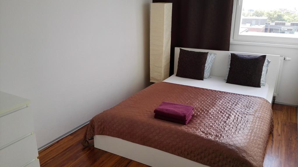 Golden Family Apartments Prague Room photo