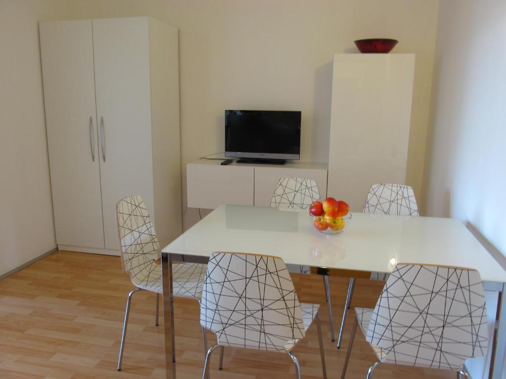 Golden Family Apartments Prague Room photo