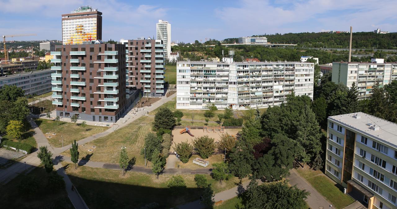 Golden Family Apartments Prague Exterior photo